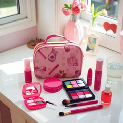 Girl Play HHouse Pretend Makeup