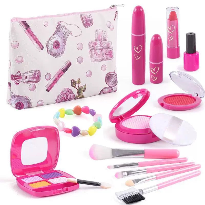 Girl Play HHouse Pretend Makeup